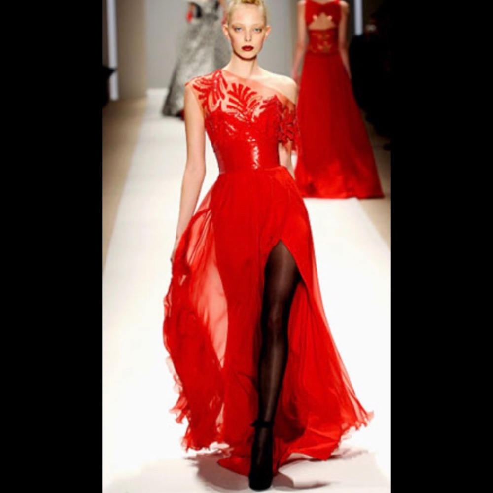 Georges Chacra Red carpet dress. - Picture 2 of 4